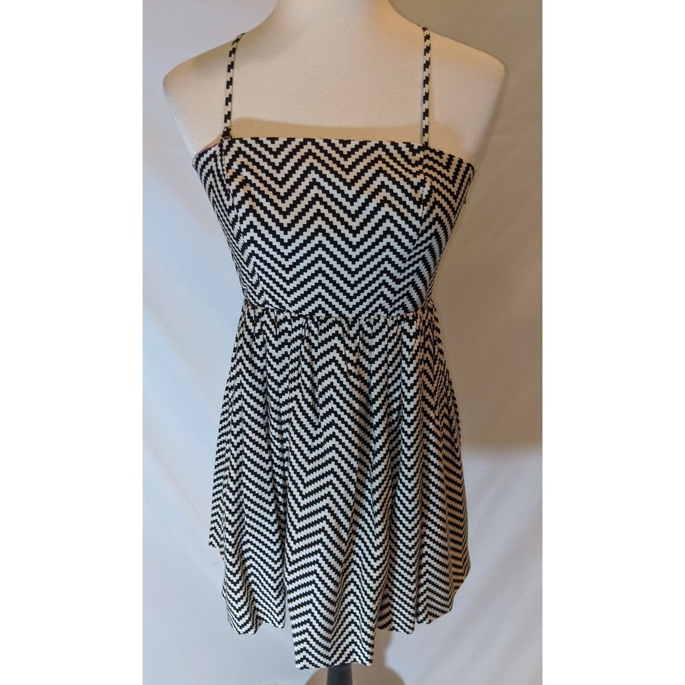 Jessica Simpson Chevron Dress Black White Spaghetti Straps Convertible Lined 4